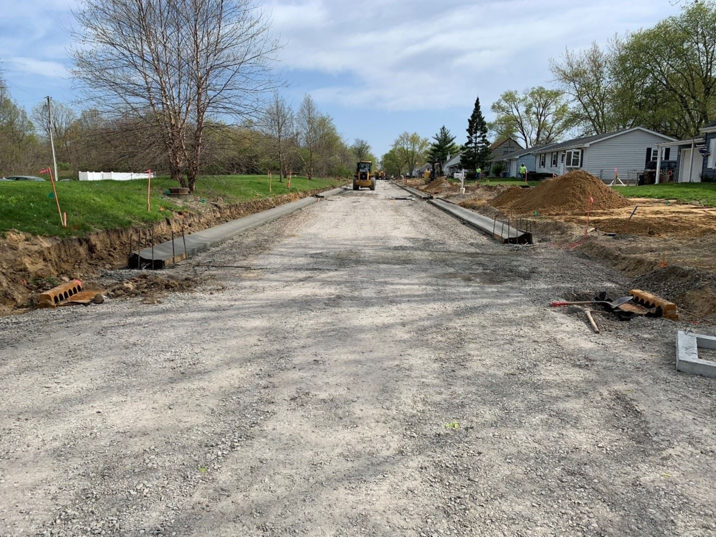 #P20-131 – Installation of new concrete curb and gutter, looking south along Baltimore Rd. 